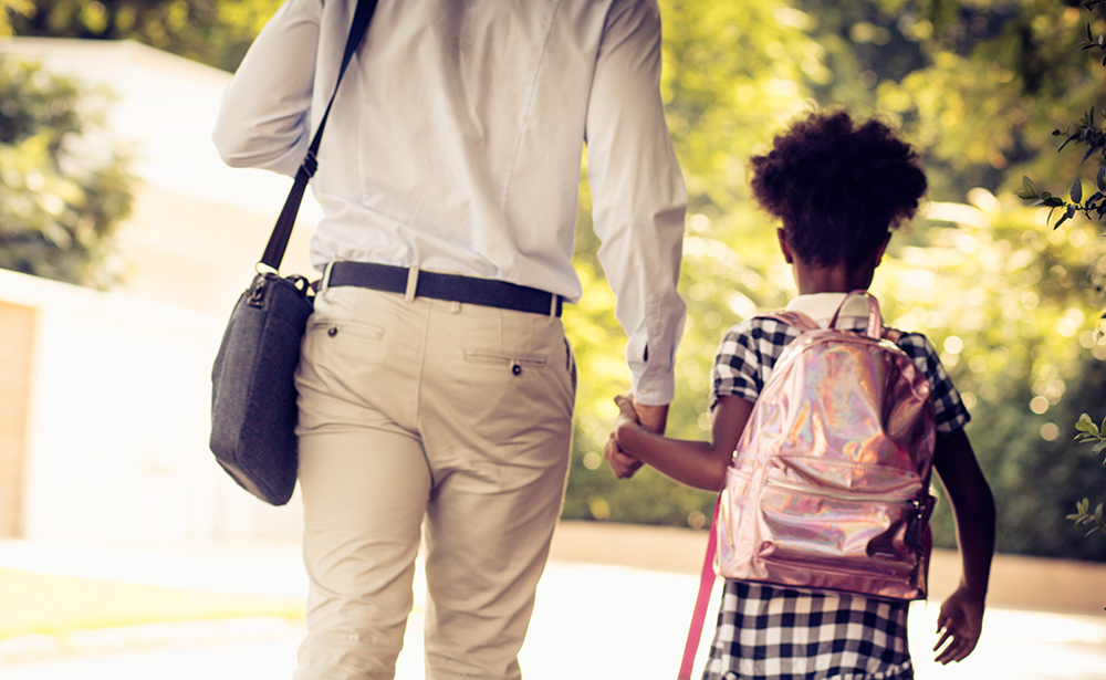5 benefits of walking to school when you live in the big city